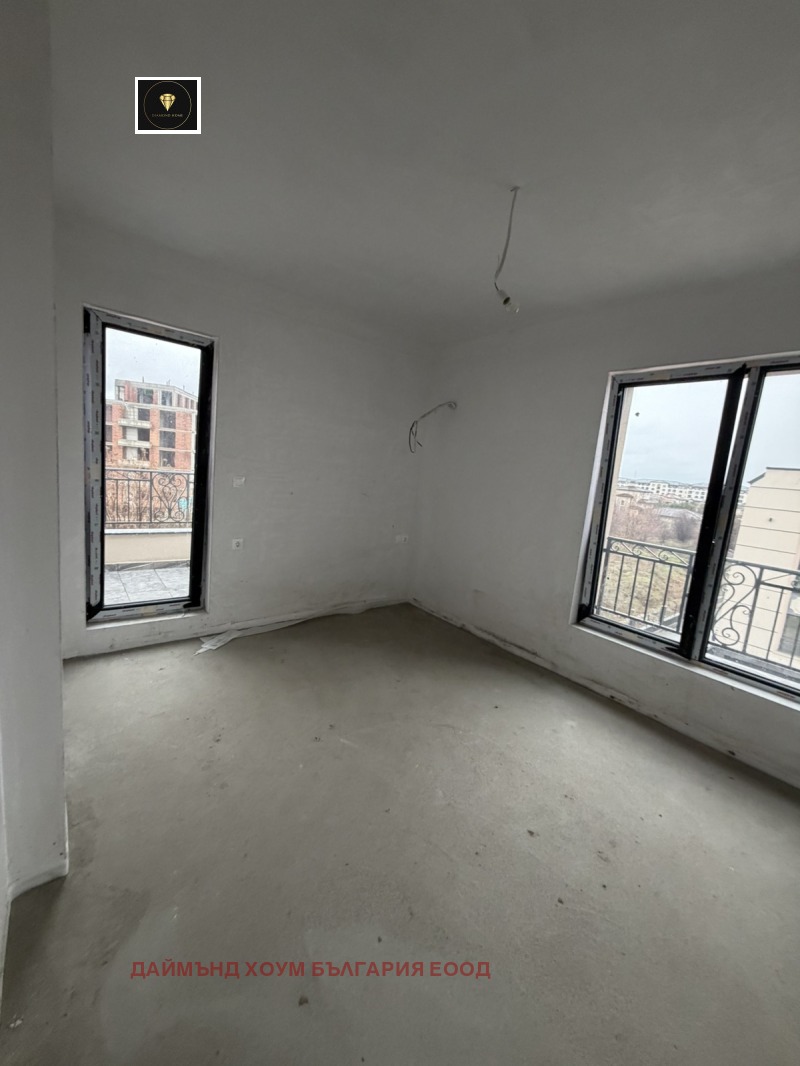 Продава 2-СТАЕН, гр. Пловдив, Остромила, снимка 4 - Апартаменти - 53594582