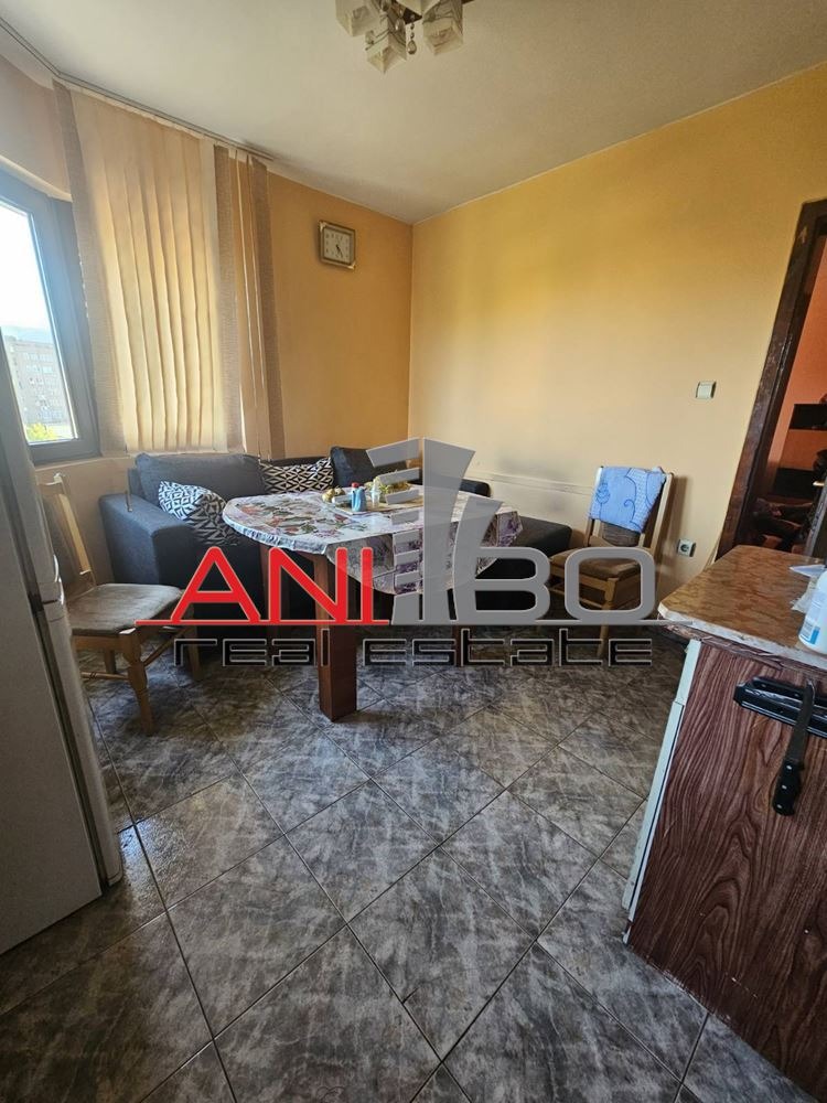 Продава 4-СТАЕН, гр. Перник, Център, снимка 7 - Апартаменти - 56002951
