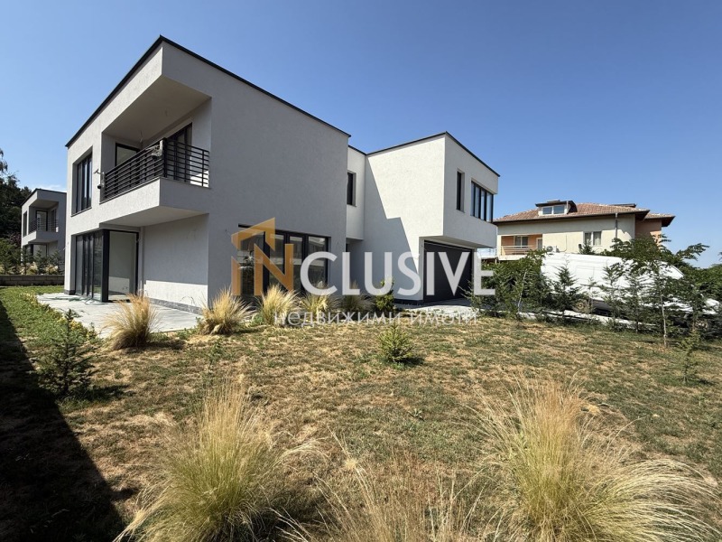 Продава  Къща град София , м-т Детски град , 320 кв.м | 82348216