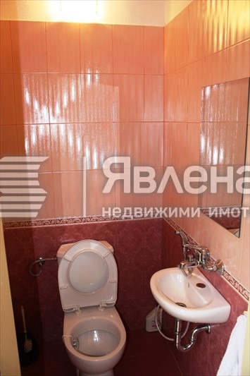 Продава КЪЩА, с. Рибарица, област Ловеч, снимка 13 - Къщи - 54359365