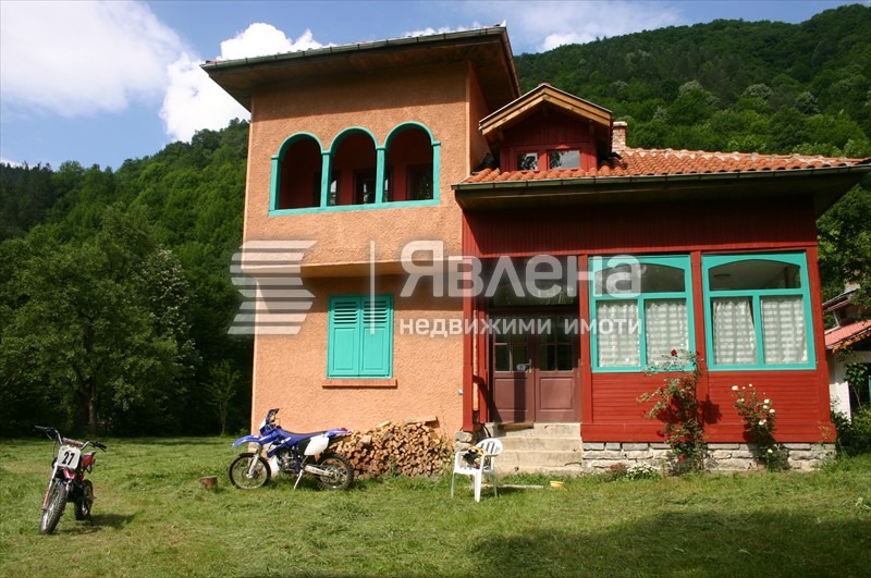 Продава КЪЩА, с. Рибарица, област Ловеч, снимка 4 - Къщи - 54359365