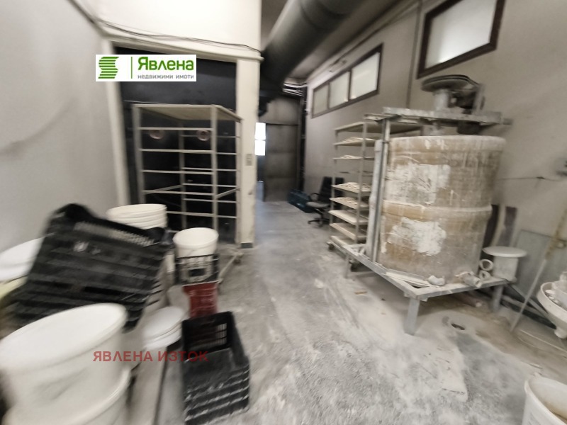 Продава ПРОМ. ПОМЕЩЕНИЕ, гр. София, Сухата река, снимка 3 - Производствени сгради - 50545403