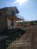 Продава КЪЩА, с. Брестак, област Варна, снимка 2
