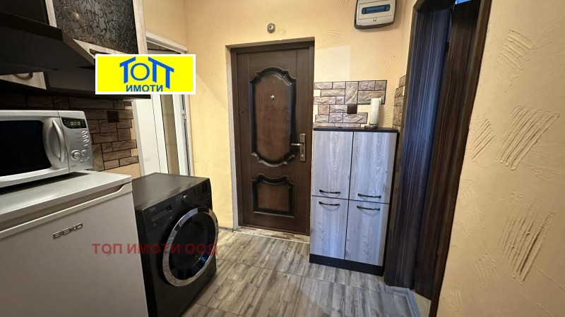 Продава  1-стаен град Русе , Родина 2 , 40 кв.м | 76828861 - изображение [6]