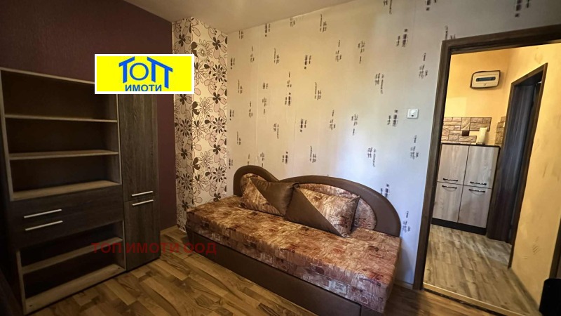 Продава  1-стаен град Русе , Родина 2 , 40 кв.м | 76828861 - изображение [4]
