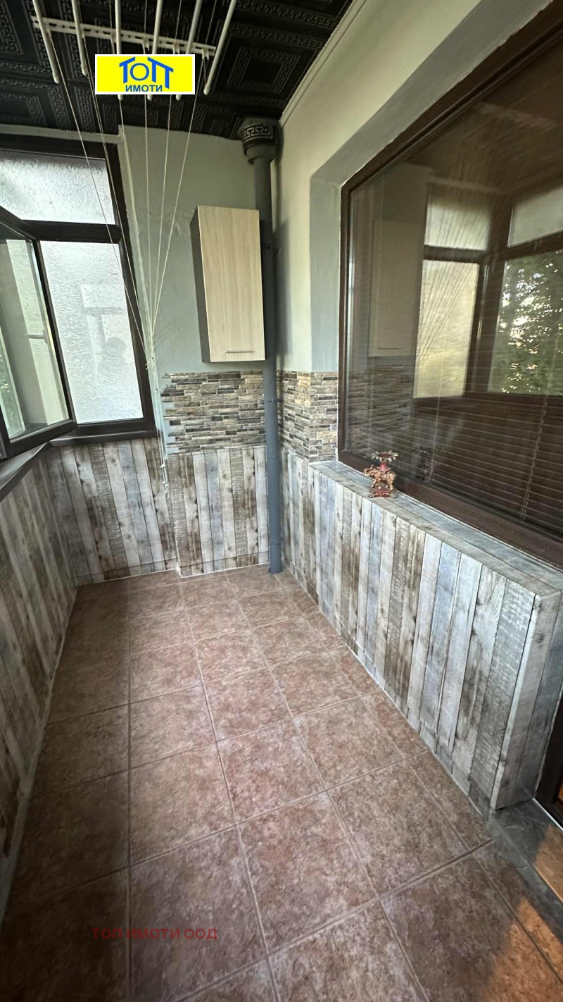 Продава  1-стаен град Русе , Родина 2 , 40 кв.м | 76828861 - изображение [8]