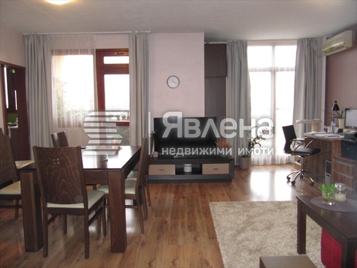 Продава 3-СТАЕН, гр. Пловдив, Тракия, снимка 2 - Aпартаменти - 49091573