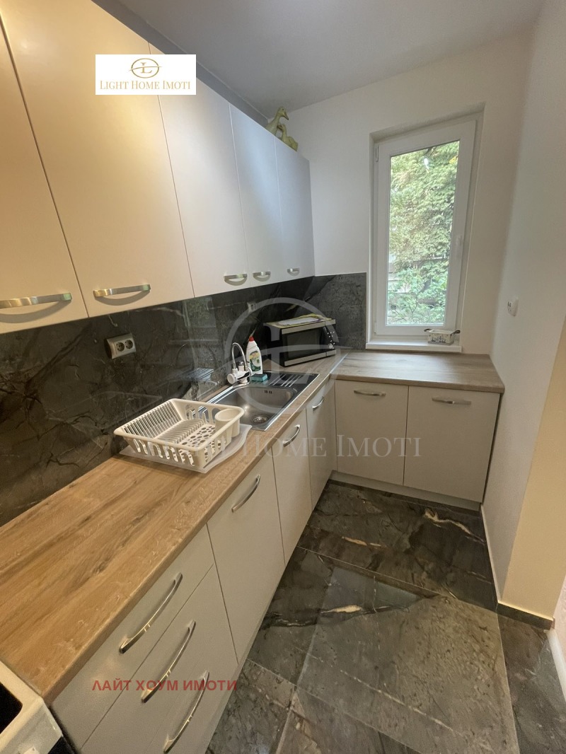 De vânzare  2 dormitoare Plovdiv , Ostromila , 100 mp | 54223018 - imagine [10]