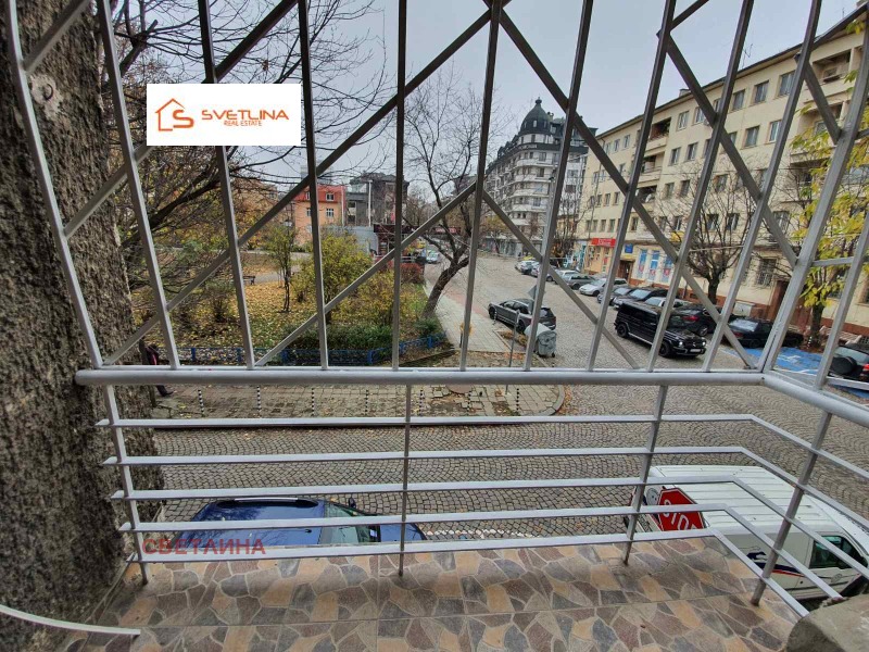 Продава ОФИС, гр. София, Център