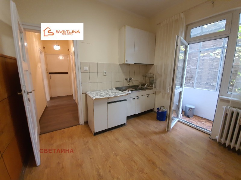 Продава ОФИС, гр. София, Център, снимка 12 - Офиси - 53186810