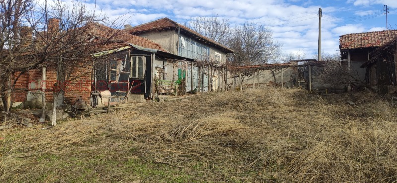 Продава КЪЩА, с. Кацелово, област Русе, снимка 5 - Къщи - 52785742