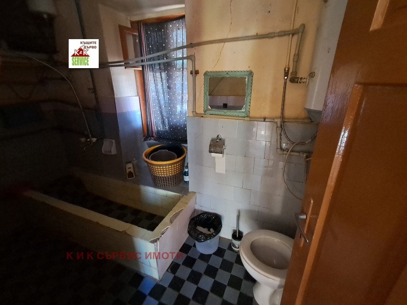 Eladó  Ház régió Plovdiv , Karavelovo , 50 négyzetméter | 16950900 - kép [17]