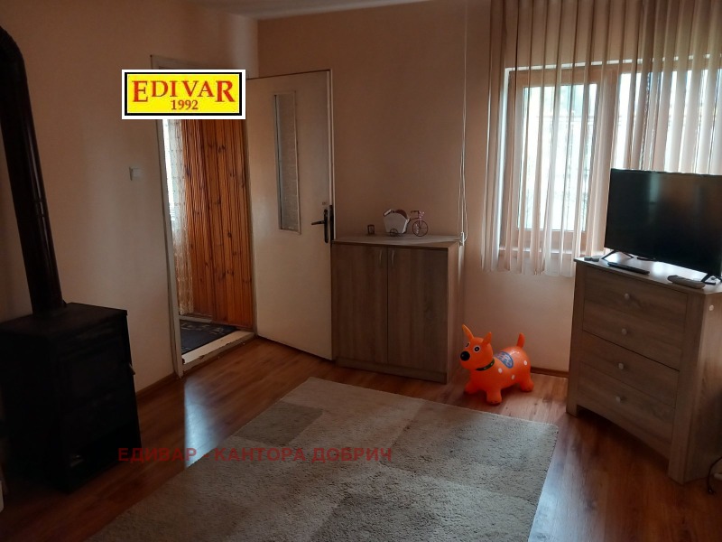 Продава КЪЩА, с. Кардам, област Добрич, снимка 12 - Къщи - 52732620