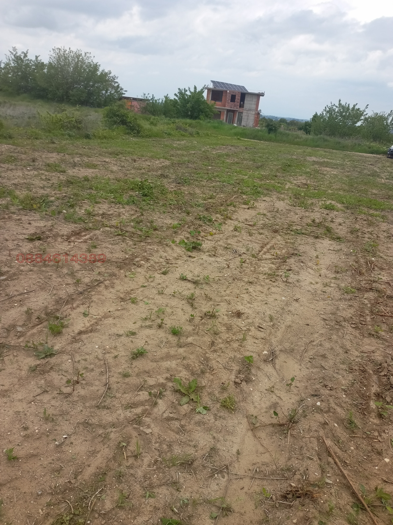 Продава ЗЕМЕДЕЛСКА ЗЕМЯ, с. Брестник, област Пловдив