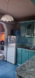 Продава 2-СТАЕН, град Шумен, Дивизионна болница • 190000 лв. / 97145.46 € • 67432390 2