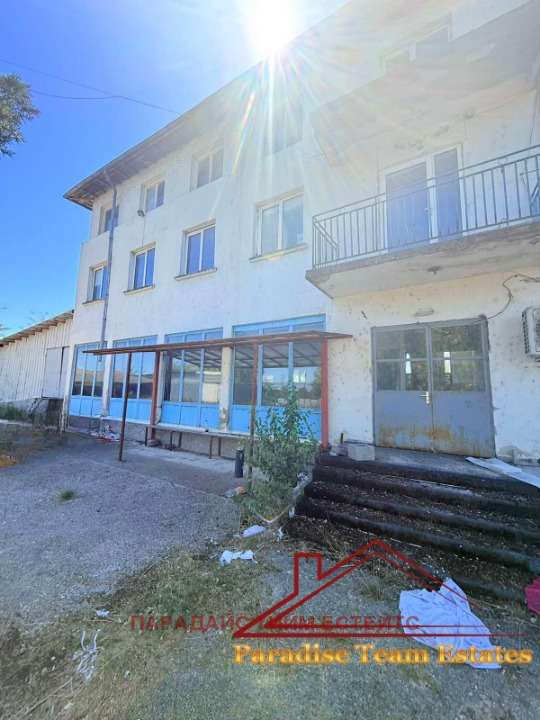 Продава ПРОМ. ПОМЕЩЕНИЕ | Imot.bg — изображение 3