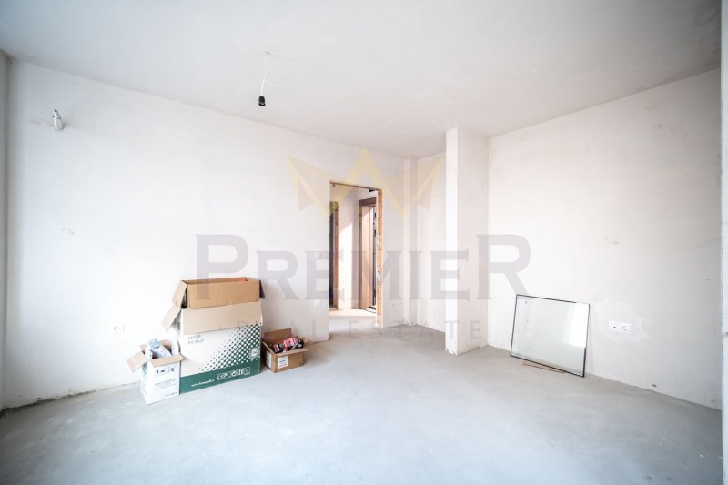 Продава 2-СТАЕН, гр. Варна, Лятно кино Тракия, снимка 2 - Апартаменти - 53082238