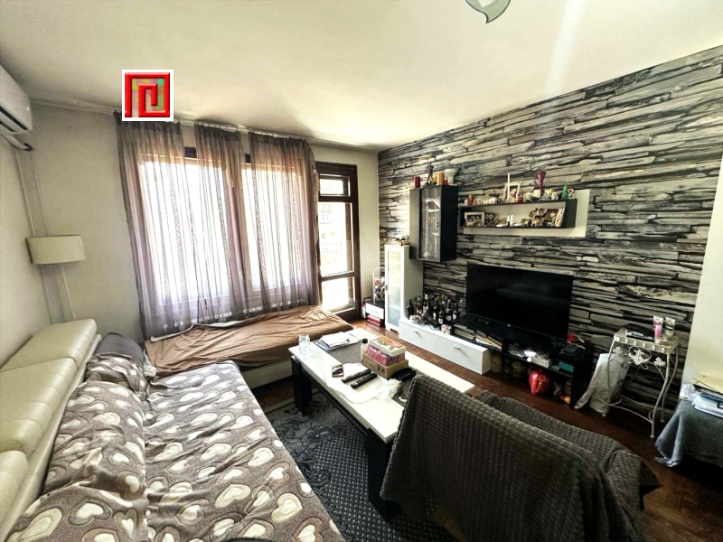 Продава  3-стаен град София , Център , 95 кв.м | 39400388 - изображение [2]