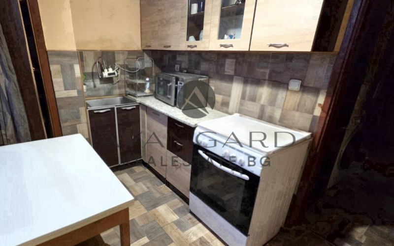 Продава МНОГОСТАЕН, гр. Пловдив, Кючук Париж, снимка 5 - Апартаменти - 53034903