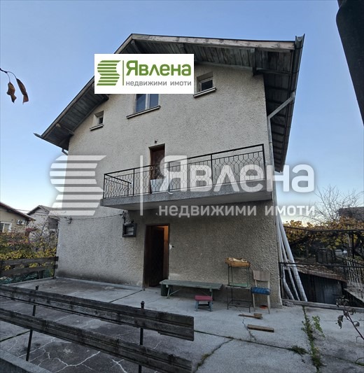 Продава КЪЩА, гр. София, с. Бистрица, снимка 2 - Къщи - 52932795