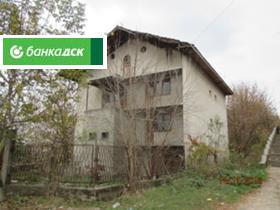 Продажба на имоти в гр. Симеоновград, област Хасково - изображение 1 