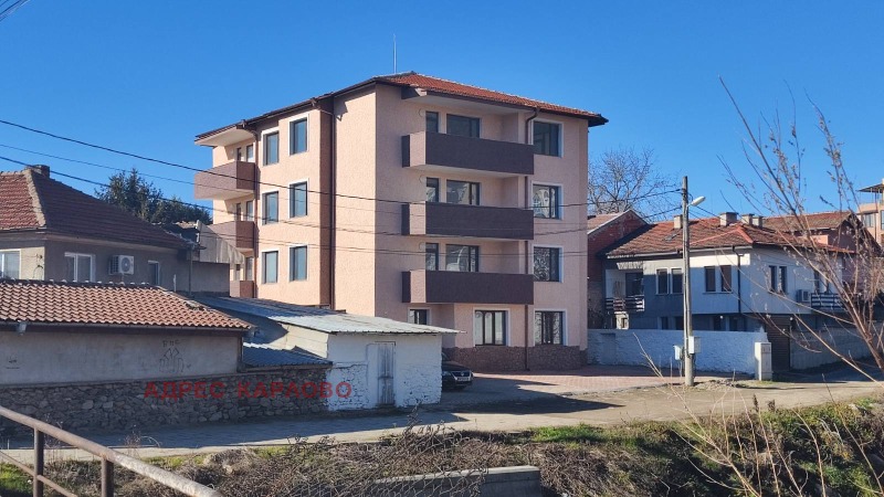 Продава  3-стаен област Пловдив , гр. Карлово , 85 кв.м | 73734322