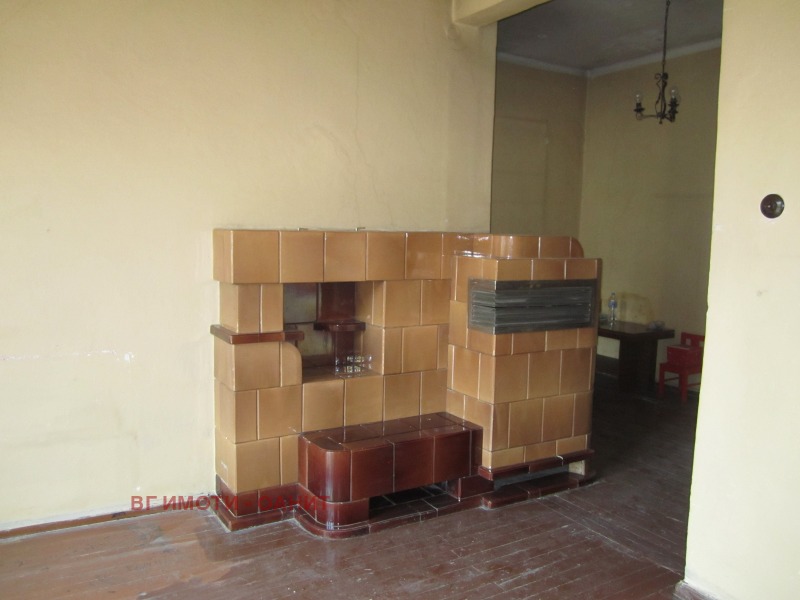 Продава  3-стаен град София , Център , 100 кв.м | 73713024