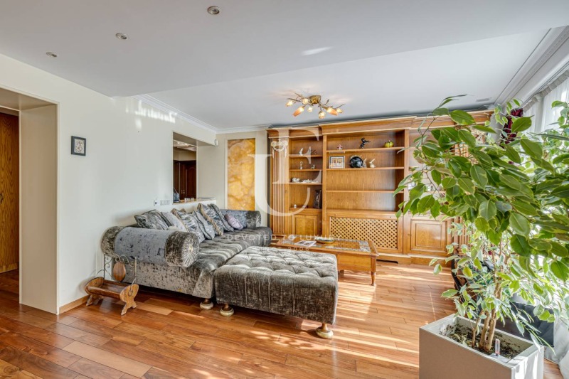 Продава  4-стаен град София , ж.гр.Южен парк , 275 кв.м | 18132385 - изображение [4]