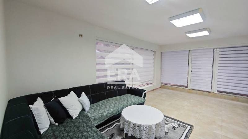 Na prodej  Kancelář Targovište , Centar , 78 m2 | 42837344 - obraz [2]