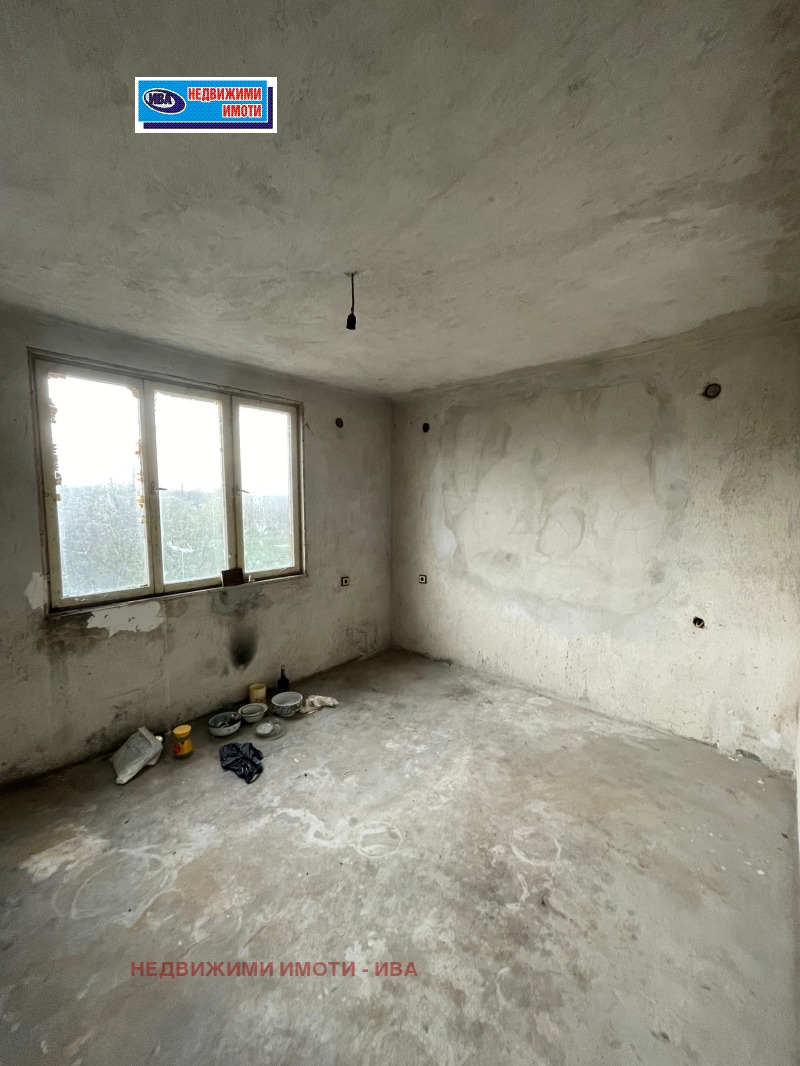 Продава ЕТАЖ ОТ КЪЩА, с. Първомайци, област Велико Търново, снимка 4 - Етаж от къща - 52520808