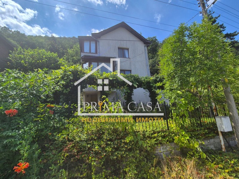 En venta  Casa región Pazardzhik , Bratsigovo , 120 metros cuadrados | 21872962