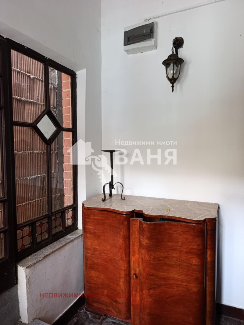 Продава КЪЩА, гр. Карлово, област Пловдив, снимка 4 - Къщи - 52406435