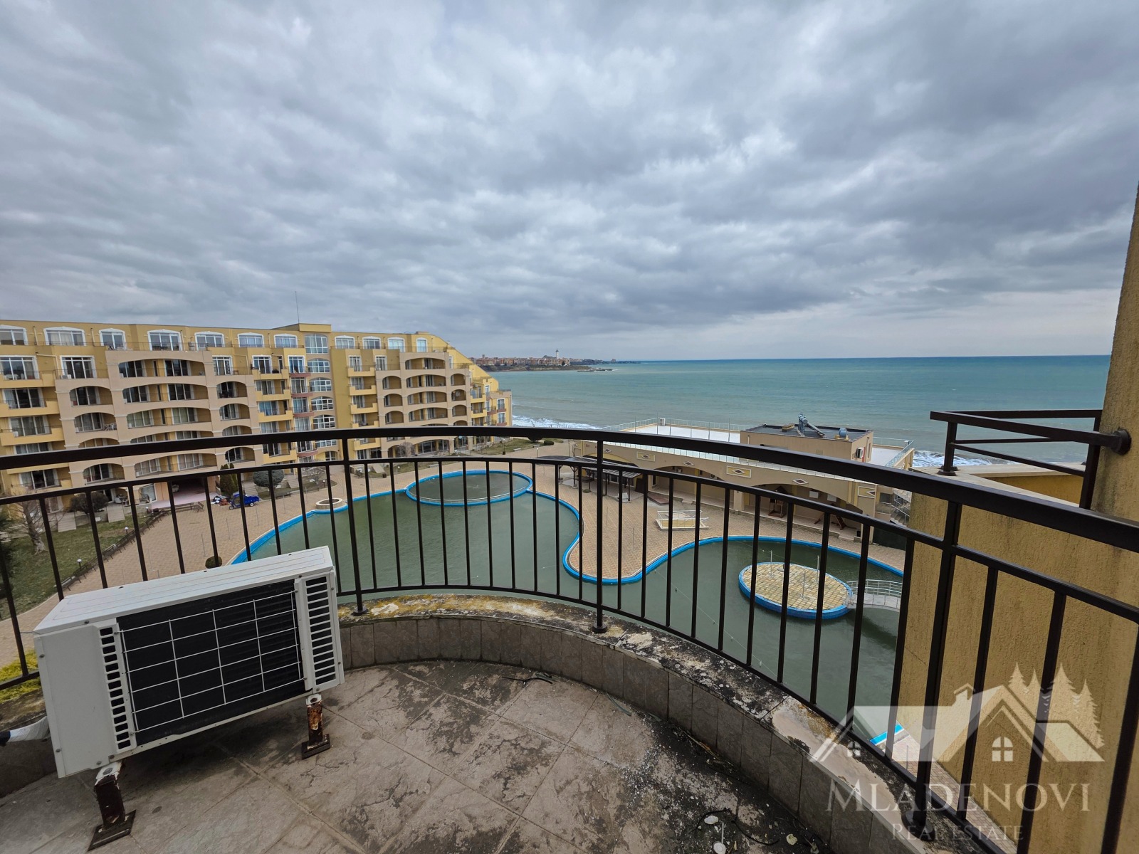 Продава 1-СТАЕН, гр. Ахелой, област Бургас, снимка 5 - Апартаменти - 53903005