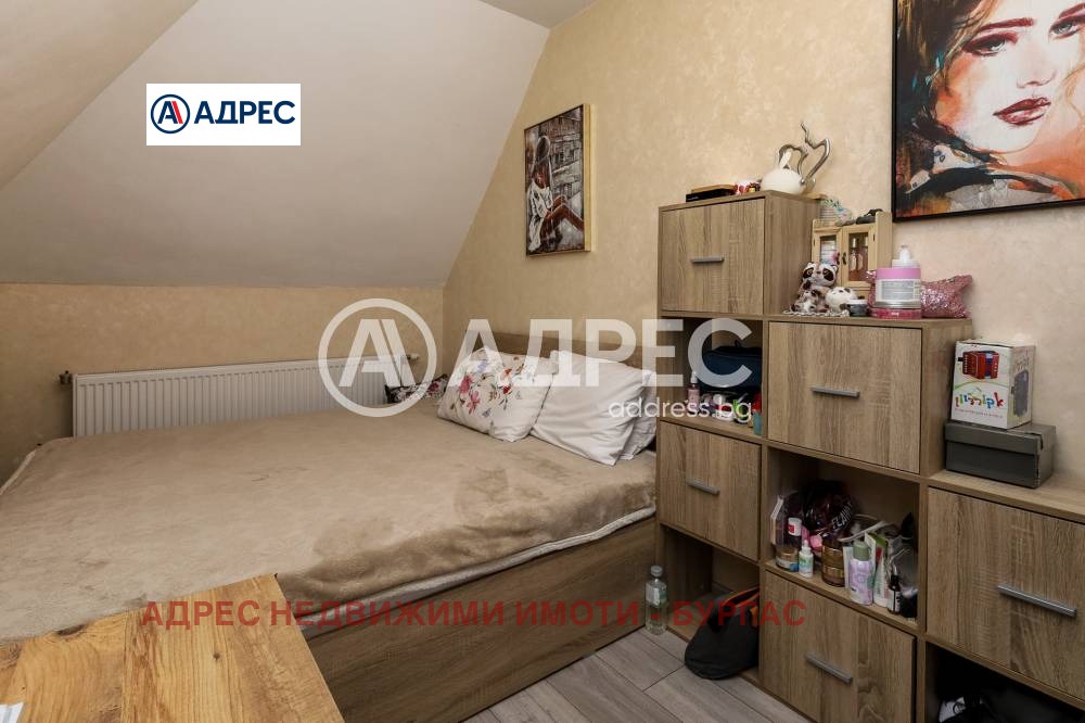 Продава 2-СТАЕН, гр. Бургас, Лазур, снимка 2 - Апартаменти - 54029611