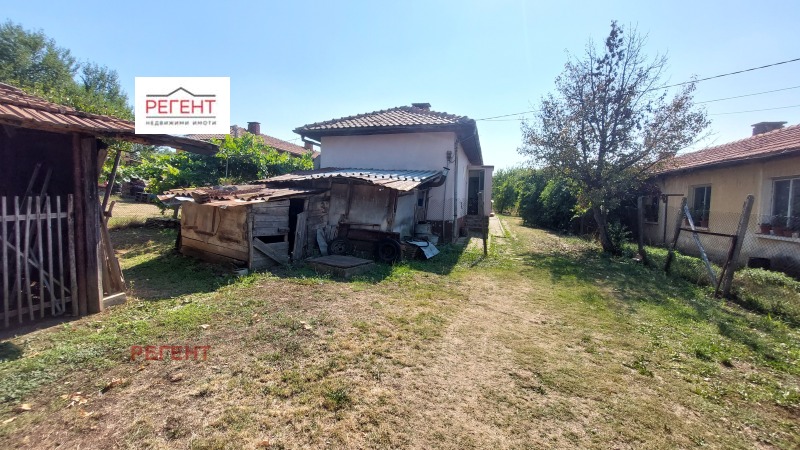 Продава КЪЩА в област Габрово, с. Донино - 65 кв.м / 35 900 € » 70 214.30 лв., РЕГЕНТ