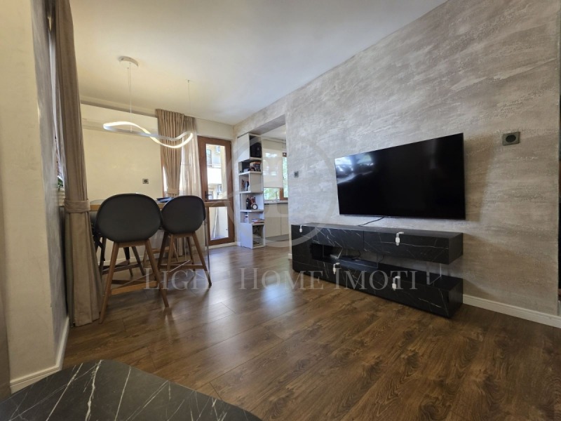 Til salgs  1 soverom Plovdiv , Ostromila , 72 kvm | 80126112 - bilde [8]