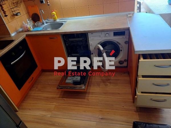 Продава 3-СТАЕН, гр. Бургас, Възраждане, снимка 3 - Aпартаменти - 49264775