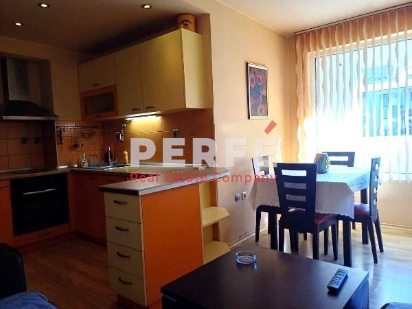 Продава 3-СТАЕН, гр. Бургас, Възраждане, снимка 1 - Aпартаменти - 49264775