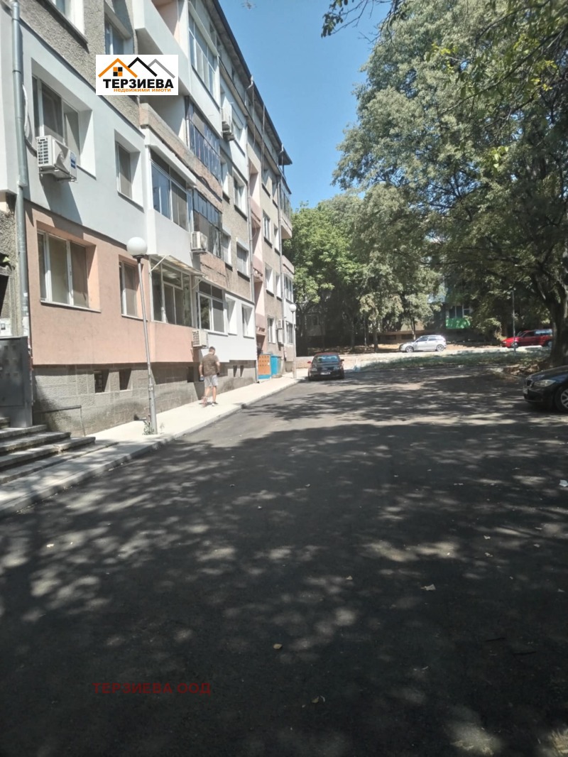 À venda  2 quartos Stara Zagora , Centar , 87 m² | 45990213