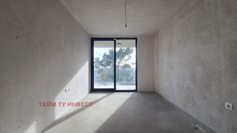 Продава 4-СТАЕН, гр. Варна, к.к. Св.Св. Константин и Елена, снимка 13 - Апартаменти - 52546096