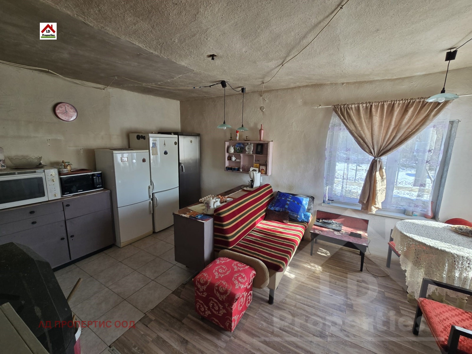 Продава КЪЩА, гр. Генерал Тошево, област Добрич, снимка 2 - Къщи - 53231141