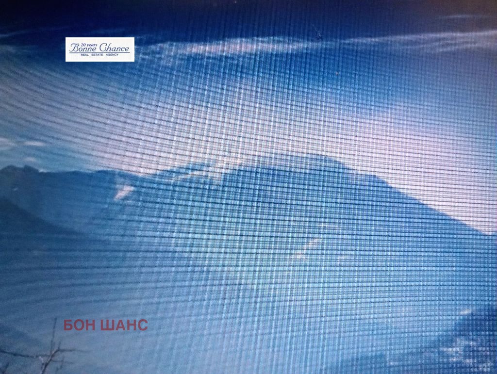 Продава ХОТЕЛ, гр. Априлци, област Ловеч