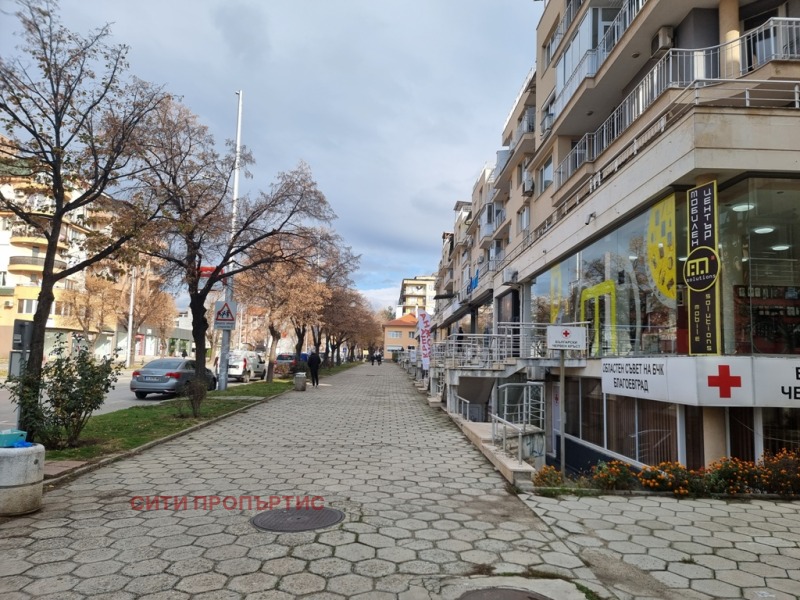 Продава МАГАЗИН в град Благоевград, Широк център - 145 кв.м / 225 000 € » 440 061.75 лв., СИТИ ПРОПЪРТИС