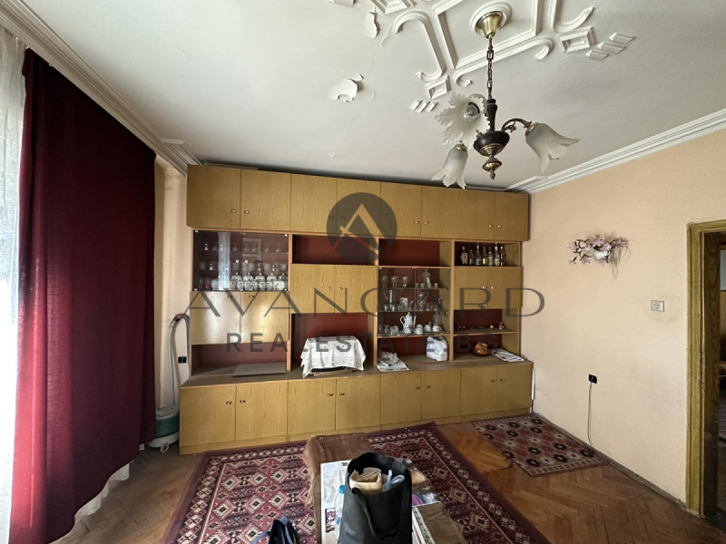 À vendre  2 chambres Plovdiv , Kyutchouk Parij , 82 m² | 45690197