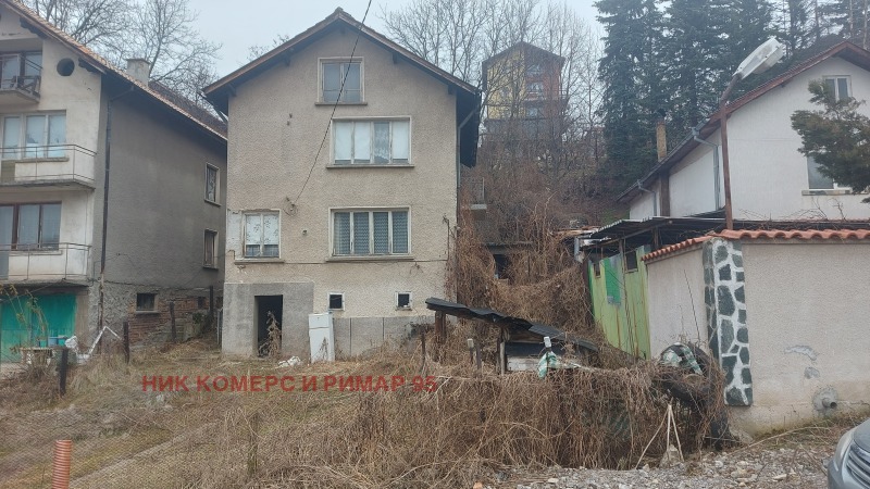 Продава  Къща град Перник , Ралица , 140 кв.м | 89432823