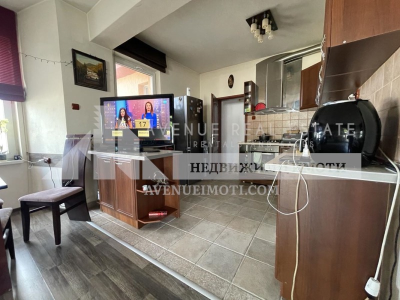 Продава КЪЩА, с. Граф Игнатиево, област Пловдив, снимка 8 - Къщи - 50568907