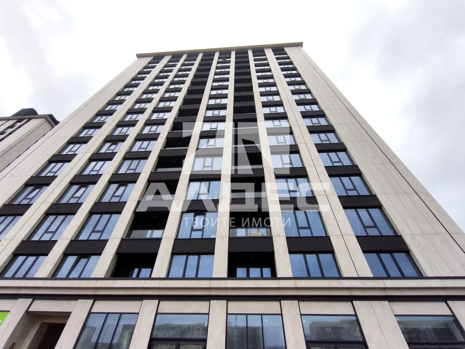 Продава 2-СТАЕН, гр. София, Банишора, снимка 2 - Апартаменти - 46966690