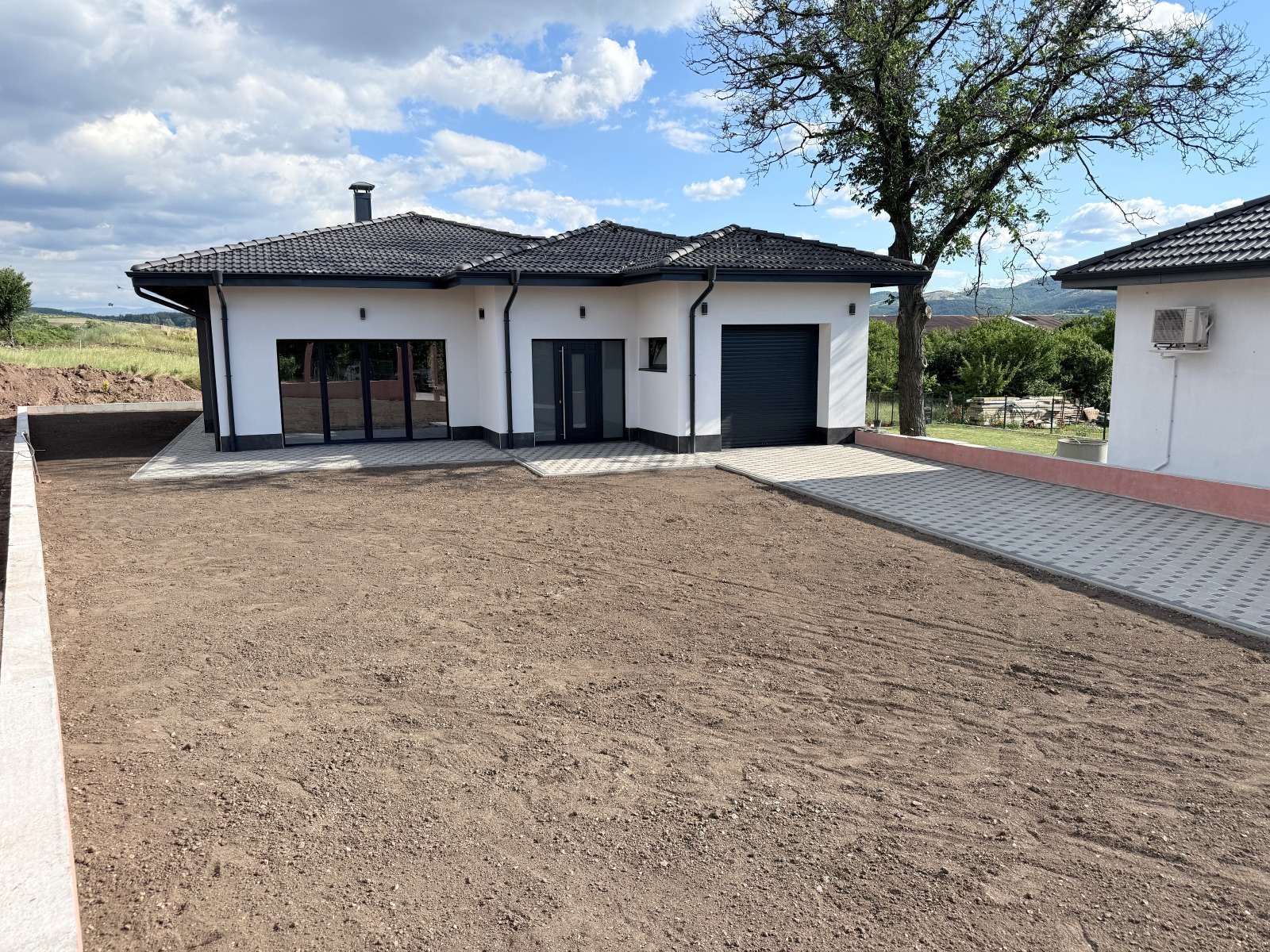 Продава КЪЩА, гр. Перник, Църква, снимка 13 - Къщи - 51305572