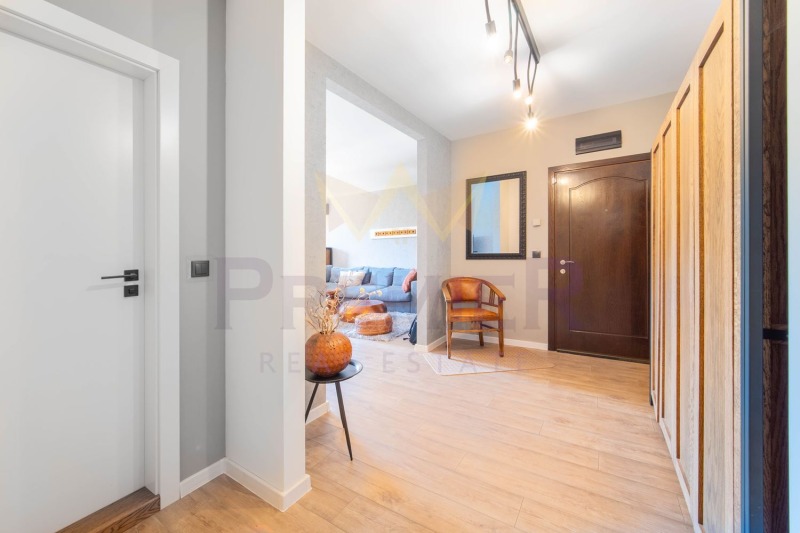 Продаја  2 спаваће собе Варна , Бриз , 172 м2 | 29318162 - слика [11]