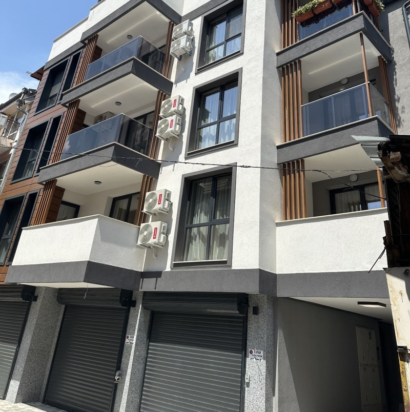 En venta  2 dormitorios Plovdiv , Tsentar , 135 metros cuadrados | 96164922 - imagen [4]